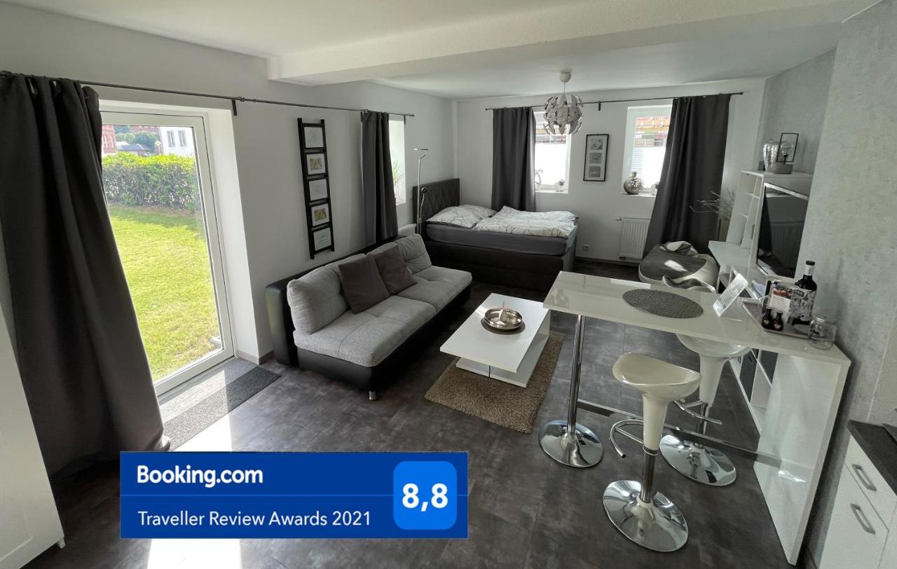 W1 - Kontaktloser 24H Check In, W-Lan, Netflix, Parkplatz, Kueche, Boxspring-Bett Bückeburg Εξωτερικό φωτογραφία